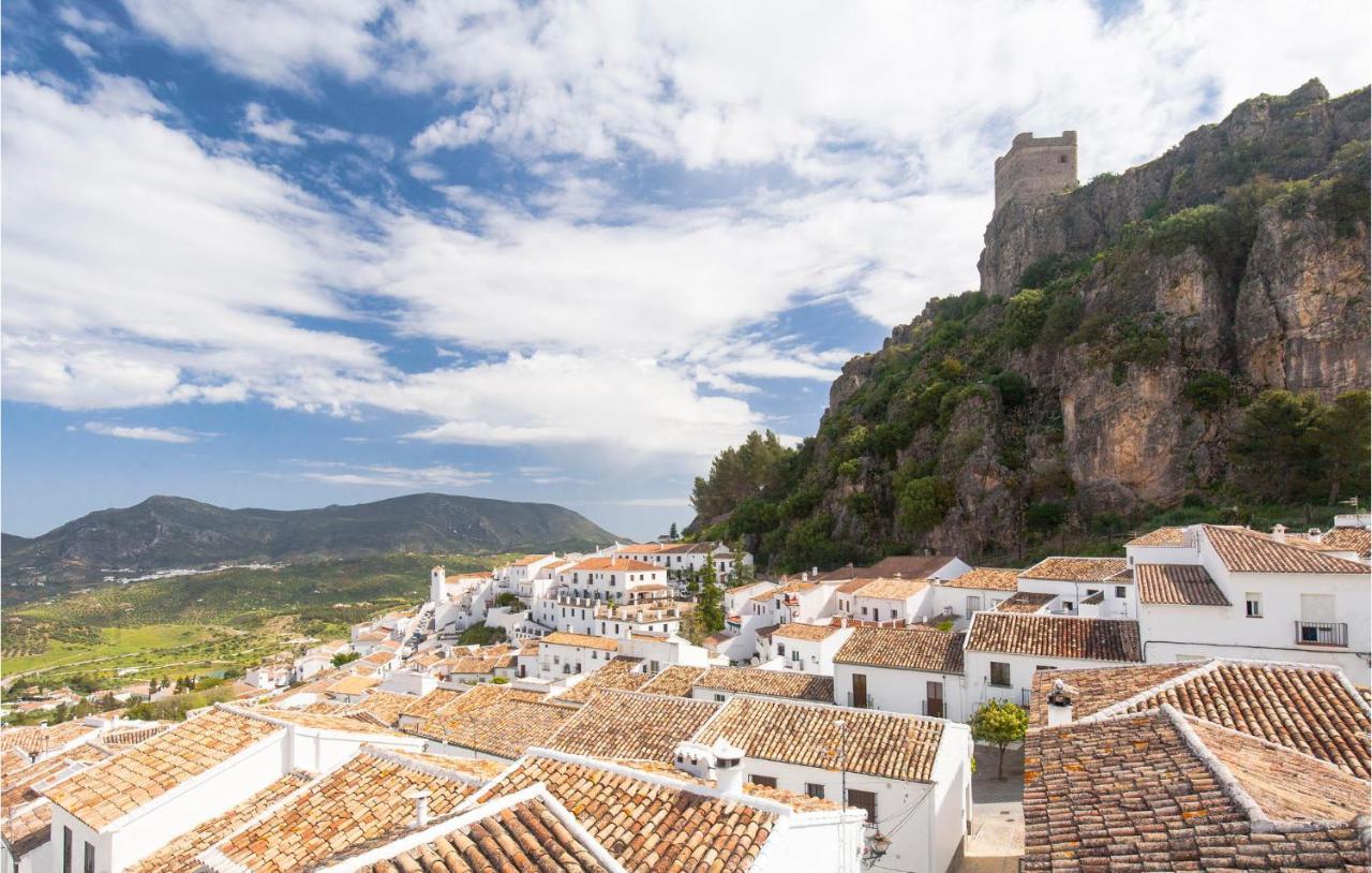 Stunning Home In Zahara De La Sierra With Wifi Exterior foto